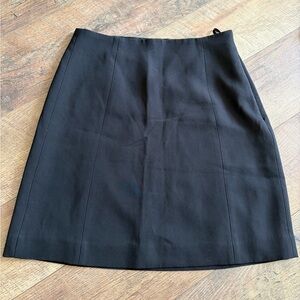 Aritzia Babaton Skirt